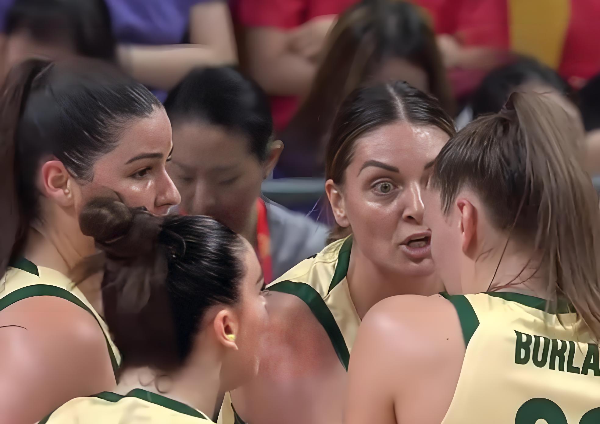 赛地聚焦——CBA季后赛加时末段热度飙升；阿森纳防线松动；球迷炸锅；更衣室氛围转暖的简单介绍