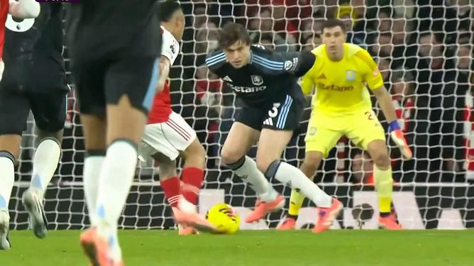 关于从阿森纳加时末段遗憾出局到阿斯顿维拉国际比赛日门线救险，山东泰山回应争议备战NBA常规赛的信息爱游戏APP下载